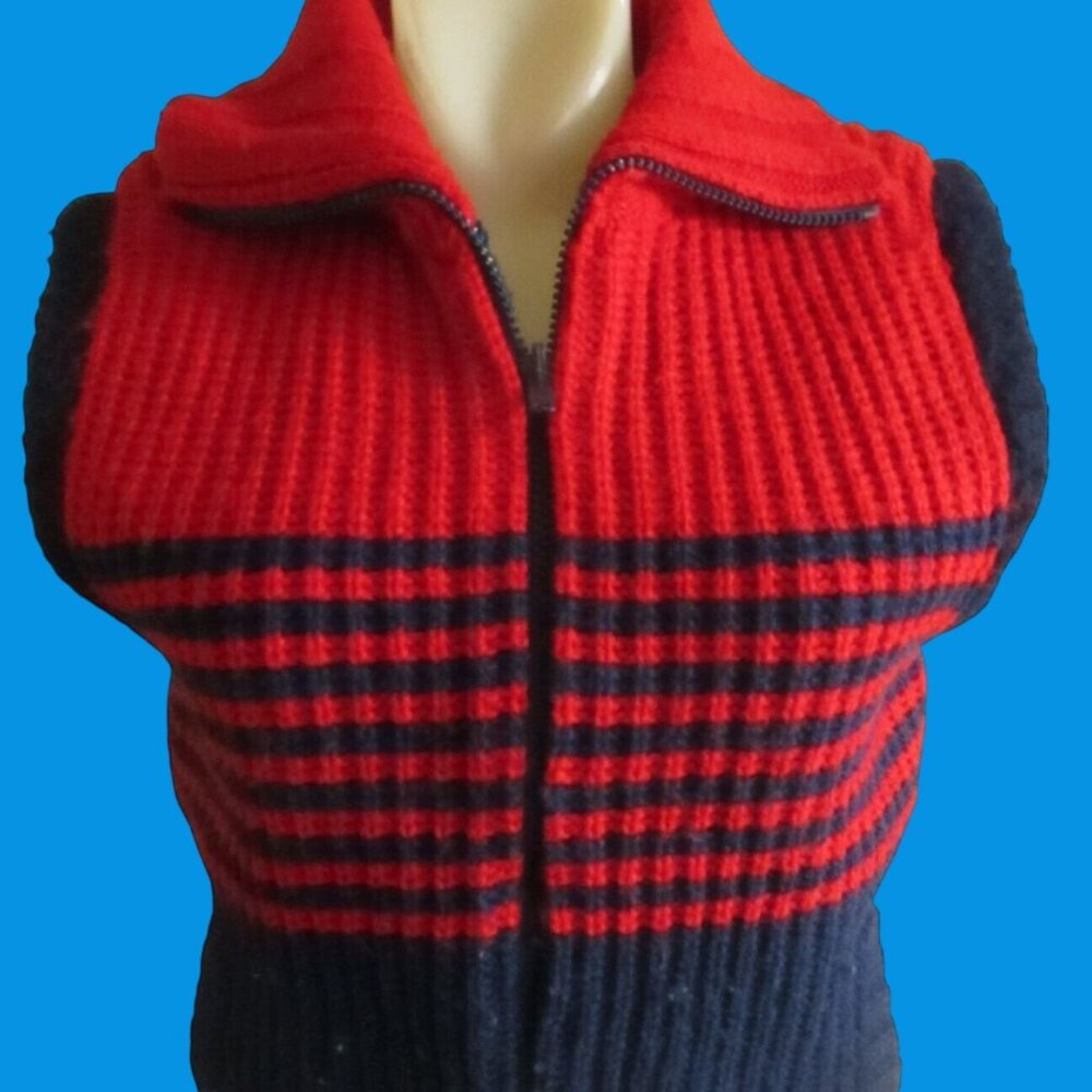Medium Vintage Women's Knit Vest Jacket 1990's The Italian Mob Red/Blue Thick M